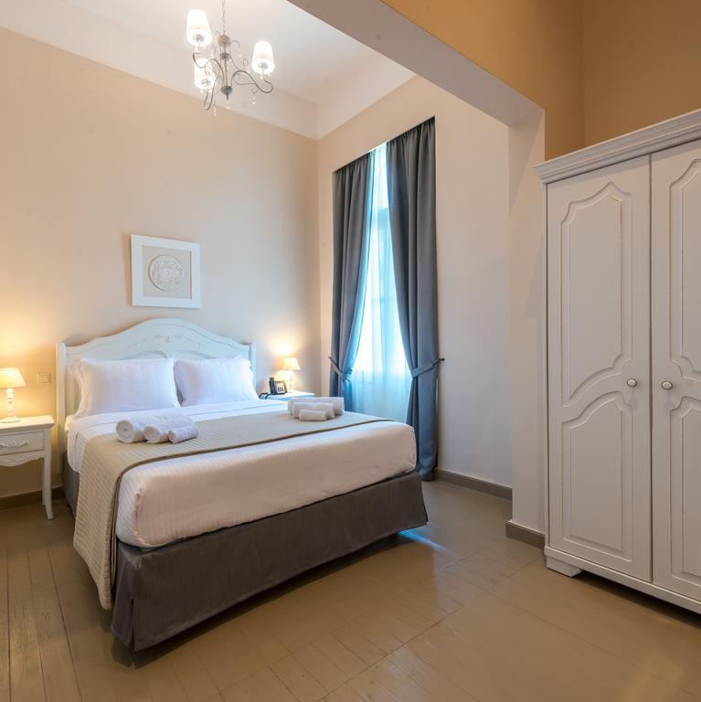 Palladian Home Ateny Zewnętrze zdjęcie